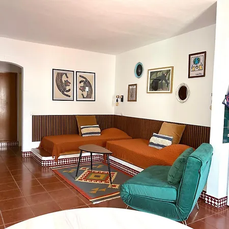 Cozy With Pool - The Strip Street & Albufeira