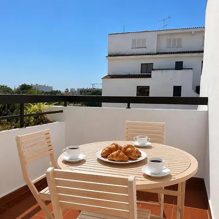 Apartamento Cozy With Pool - The Strip Street & *