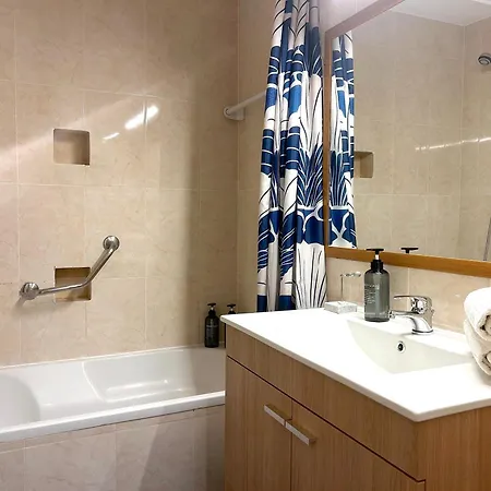 Apartamento Cozy With Pool - The Strip Street &